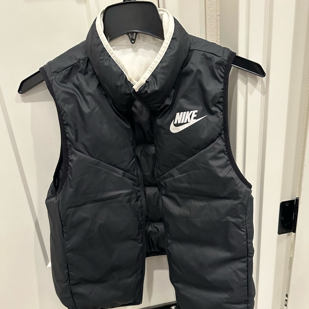 Nike reversible vest